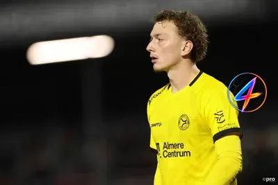 Almere City goalkeeper Tristan Kuijsten admits play-off error