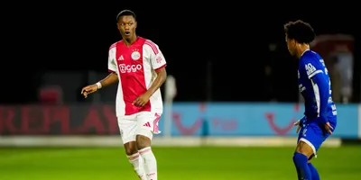 Ajax signs Kennynho Kasanwirjo to 2029 contract