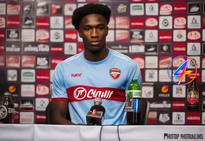 Standard Liège sign Rayan Touzghar on three‑year deal with option