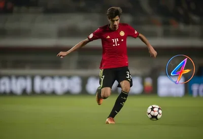 Ludovit Reis’s absence from Club Brugge photo fuels transfer rumours