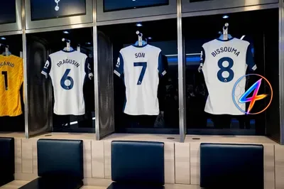 Tottenham confirm Andy Robertson signing as market closes