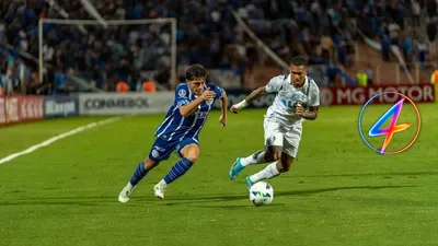 Everton Chase AS Saint-Étienne Winger Zuriko Davitashvili