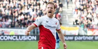 De Wit targets Europa League spot with Utrecht in play-off final against Ajax