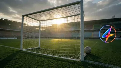 Newcastle refuse to sell Lewis Hall as Manchester United circle