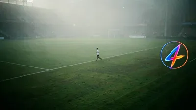 Arrepiante: Violent tackle leaves Dartford defender facing surgery