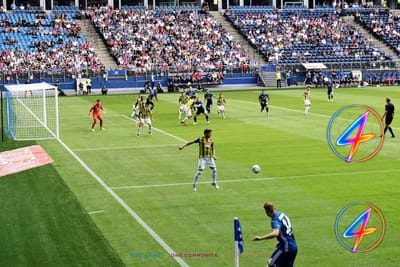 Giovanni van Bronckhorst keert na zeven jaar terug naar Feyenoord Rotterdam